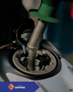 A Gasoils Carreras t’oferim carburants filtrats i amb alta qualitat perquè el teu motor funcioni millor i més temps 🚘

#QualitatCombustible #Microfiltratge #Diesel #Gasolina